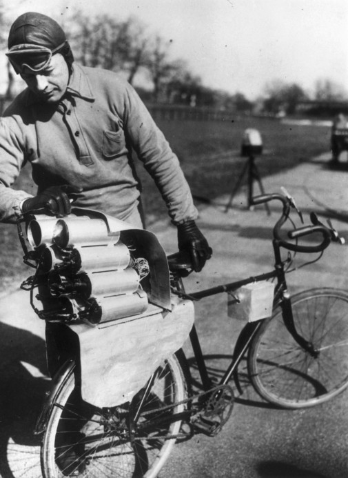 Cimrmanov raketový bicykel
